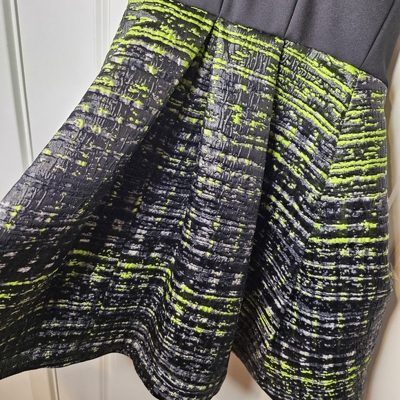 Women's Jaquard Zip Front Black Green A-Line Mini Formal New Years Dress Size 2 - Picture 6 of 11